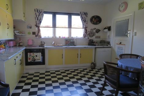 Photo of property in 49 Apatu Street, Wairoa, 4108