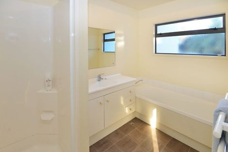 Photo of property in 7c Puriri Avenue, Orewa, 0931