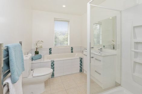 Photo of property in 16 Worsleys Road, Cracroft, Christchurch, 8025