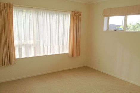 Photo of property in 5 Stableford Drive, Pyes Pa, Tauranga, 3112
