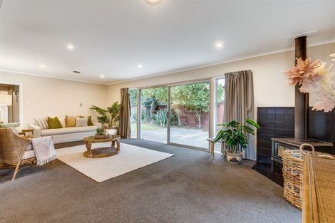 Photo of property in 21 Glenside Avenue, Ilam, Christchurch, 8041