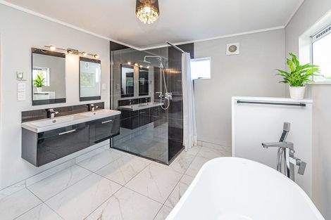 Photo of property in 100 Western Line, Brunswick, Whanganui, 4571