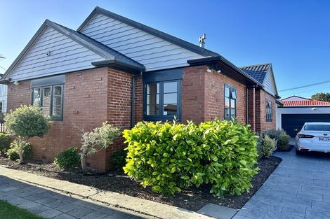 Photo of property in 10 Wayside, Miramar, Wellington, 6022