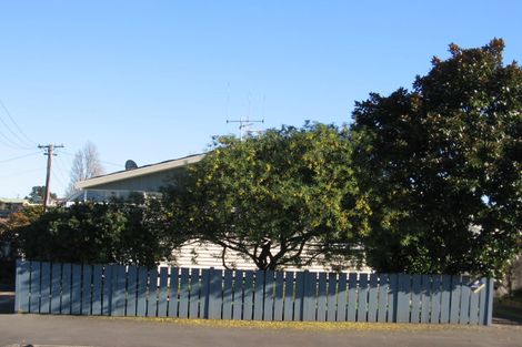 Photo of property in 22 Rifle Range Road, Dinsdale, Hamilton, 3204