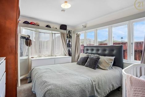 Photo of property in 1/1 Margaret Street, Papakura, 2110