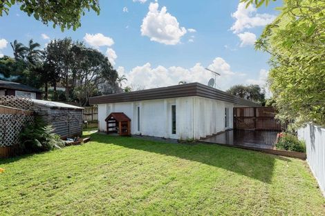 Photo of property in 2/19 Haseler Crescent, Howick, Auckland, 2014