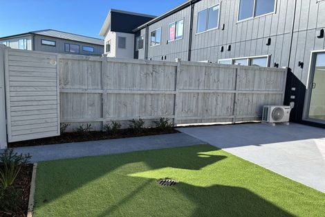 Photo of property in 101 Waituarua Drive, Takanini, Auckland, 2112