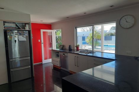 Photo of property in 733 Aberdeen Road, Te Hapara, Gisborne, 4010