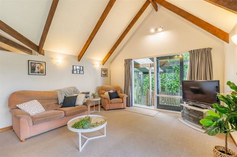 Photo of property in 30c Chatsworth Road, Silverstream, Upper Hutt, 5019