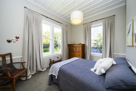 Photo of property in 16 Bond Street, Marton, 4710