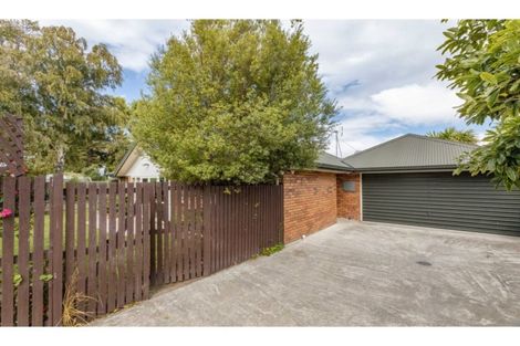 Photo of property in 142c Wainoni Road, Avondale, Christchurch, 8061