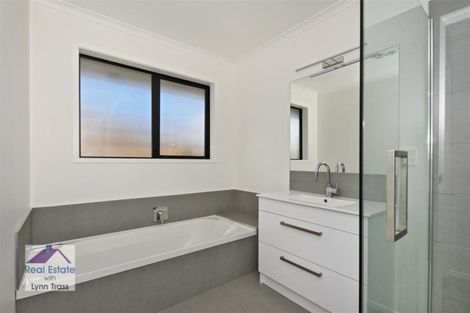 Photo of property in 16 Wairau Drive, Tikipunga, Whangarei, 0112