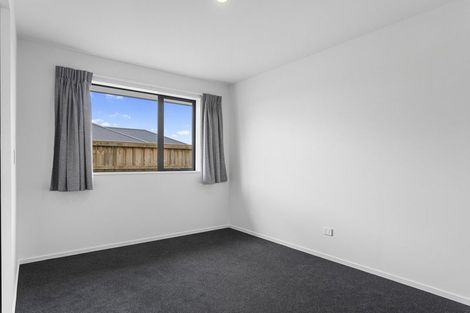 Photo of property in 32 Plover Avenue, Amberley, 7410