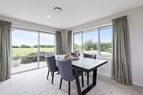 Photo of property in 36 Whitcombe Place, Darfield, 7571