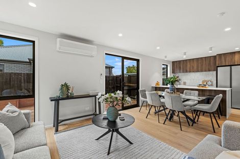 Photo of property in 2/123 Kennedys Bush Road, Halswell, Christchurch, 8025