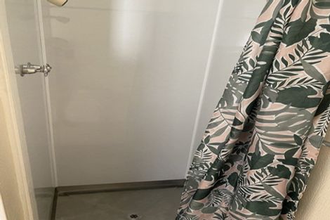 Photo of property in 1-27/21 Te Aroha Street, Hamilton East, Hamilton, 3216