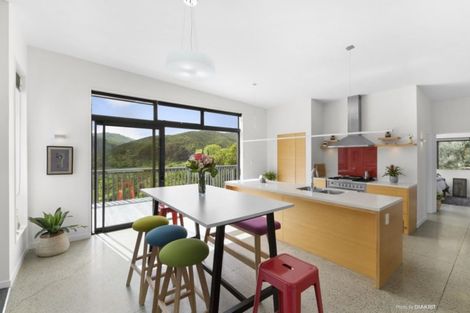 Photo of property in 30 Jordan Street, Owhiro Bay, Wellington, 6023