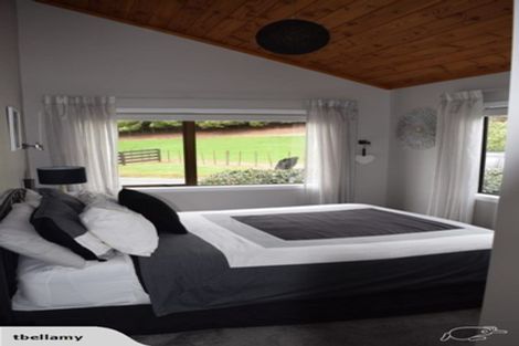 Photo of property in 399 Tuhimata Road, Paerata, Drury, 2578