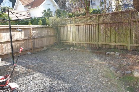 Photo of property in 76 Tinakori Road, Thorndon, Wellington, 6011