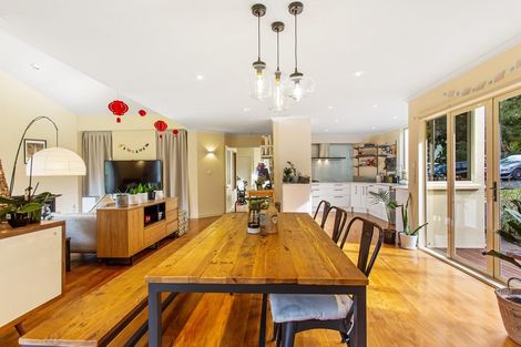 Photo of property in 32 Kereru Grove, Greenhithe, Auckland, 0632