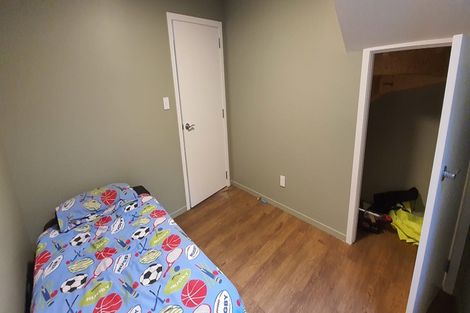 Photo of property in 20 Picton Avenue, Newtown, Wellington, 6021