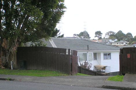 Photo of property in 60 Gallony Avenue, Massey, Auckland, 0614