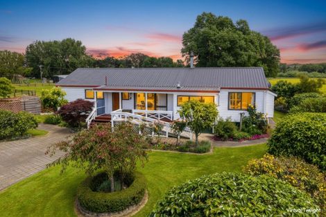 Photo of property in 34 Cambridge Street, Pahiatua, 4910