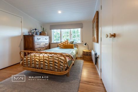 Photo of property in 4 Elmslie Road, Pinehaven, Upper Hutt, 5019