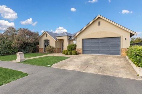 Photo of property in 562 Bower Avenue, Parklands, Christchurch, 8083