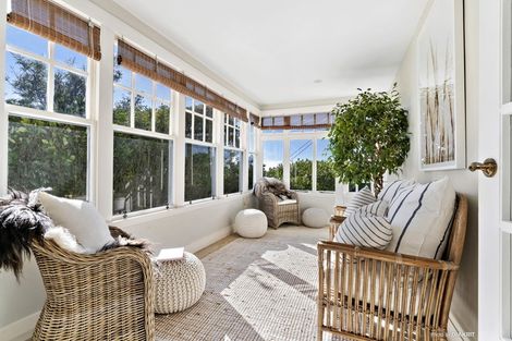 Photo of property in 41 Wadestown Road, Wadestown, Wellington, 6012