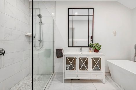 Photo of property in 6 Parkview Drive, Gulf Harbour, Whangaparaoa, 0930