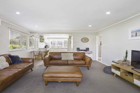 Photo of property in 48 Finnerty Avenue, Howick, Auckland, 2014