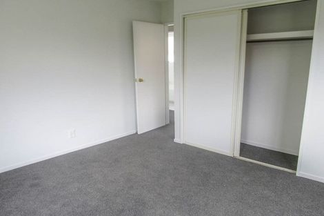 Photo of property in 4/2 Broadbent Street, Riccarton, Christchurch, 8041