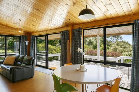 Photo of property in 13 Kamahi Terrace, Omori, Turangi, 3381