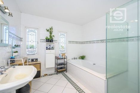 Photo of property in 70 West Street, Pukekohe, 2120