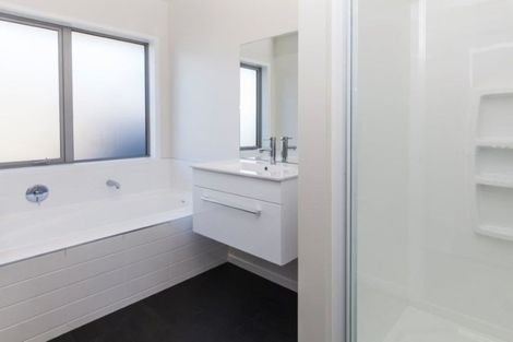 Photo of property in 26 Te Whariki Street, Marshland, Christchurch, 8083