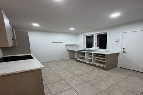 Photo of property in 1/720 Manukau Road, Royal Oak, Auckland, 1023