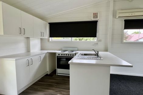 Photo of property in 6 Fox Lane, Hamilton East, Hamilton, 3216