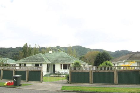Photo of property in 51 Hudson Avenue, Ebdentown, Upper Hutt, 5018