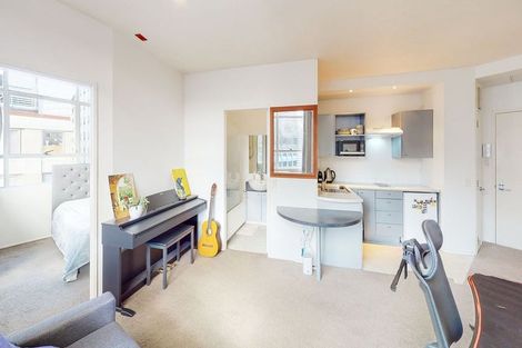 Photo of property in Hume House, 20/152 The Terrace, Wellington Central, Wellington, 6011