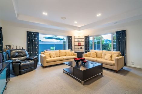 Photo of property in 8 Duxford Crescent, Fairfield, Dunedin, 9018