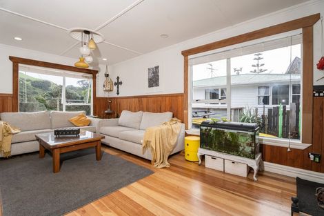 Photo of property in 5 Takutai Road, Pukerua Bay, 5026