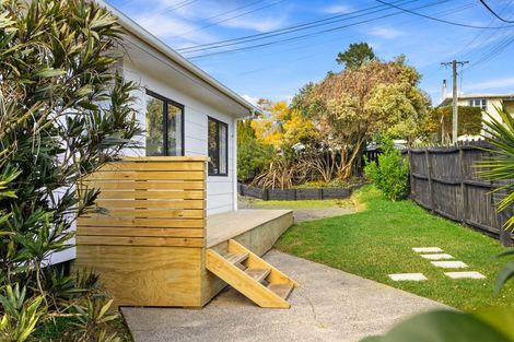Photo of property in 1/63 Beaubank Road, Kelston, Auckland, 0602