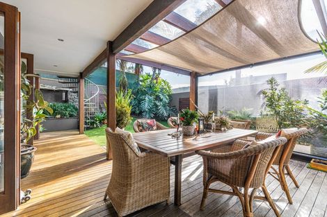Photo of property in 3/5 Campbell Road, Takapuna, Auckland, 0622