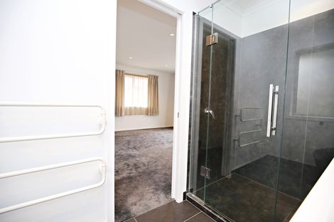 Photo of property in 49 Cumberland Drive, Flagstaff, Hamilton, 3210