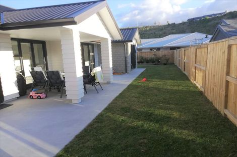 Photo of property in 90 Pakanga Grove, Pyes Pa, Tauranga, 3112