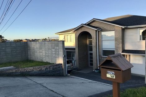 Photo of property in 817a East Coast Road, Northcross, Auckland, 0630
