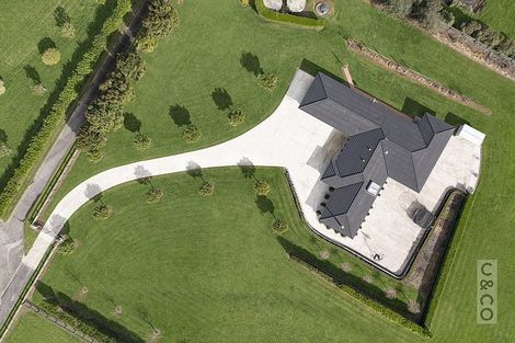 Photo of property in 289 Old North Road, Kumeu, 0892