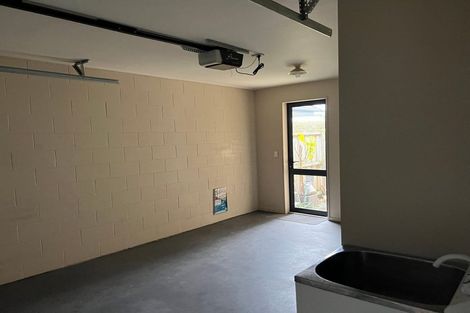 Photo of property in 3/13 Hobson Street, Woolston, Christchurch, 8023