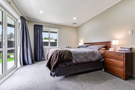 Photo of property in 180 Whatawhata Road, Dinsdale, Hamilton, 3204